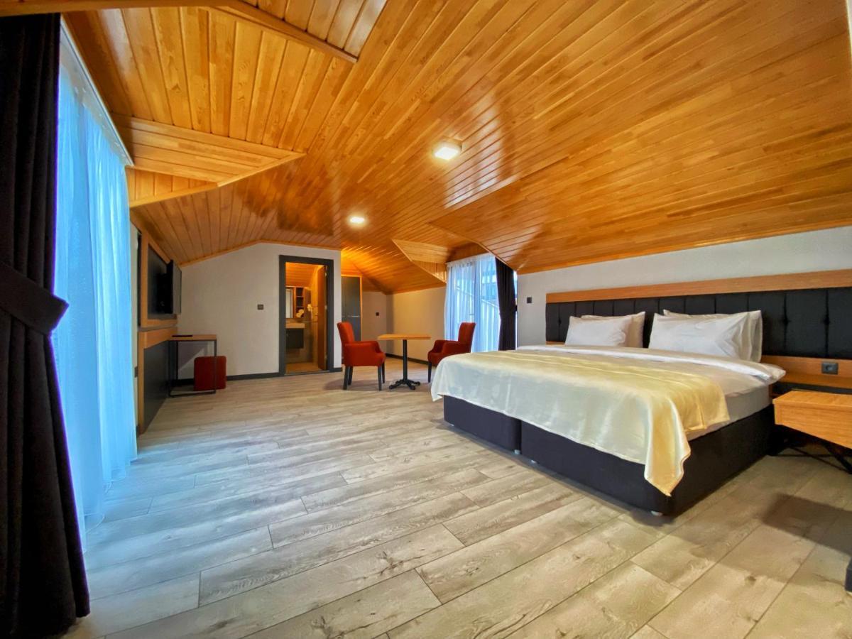My House Aparthotel *